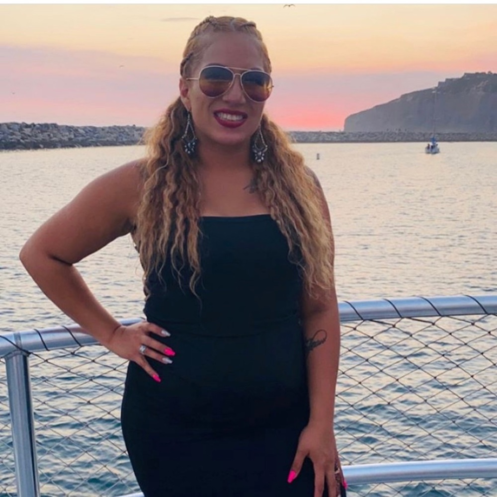 Meet your Posher, Monica